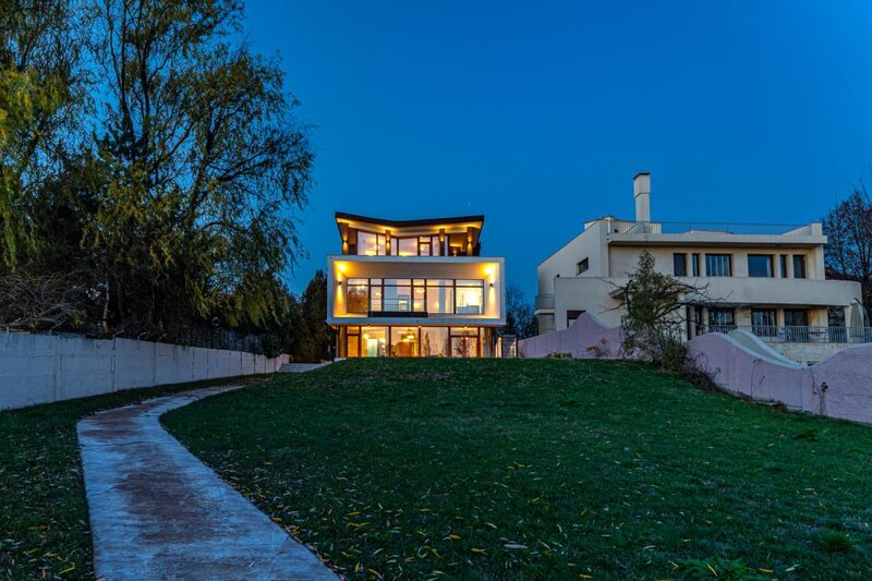 Proprietate rara cu acces direct la lacul Mogosoaia | Teren 1182 mp